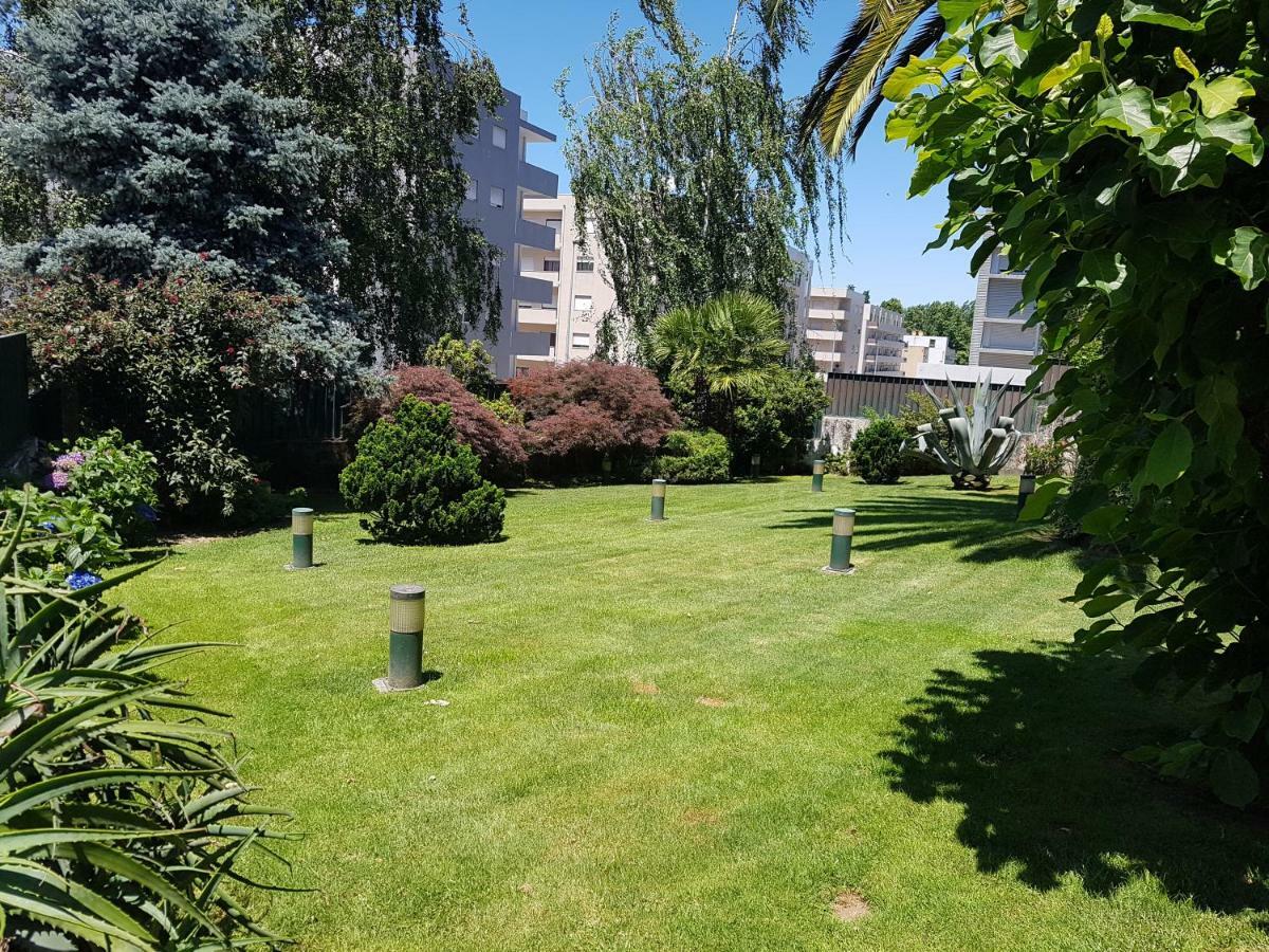 Enjoy Guest House Gmr Guimarães Exterior foto